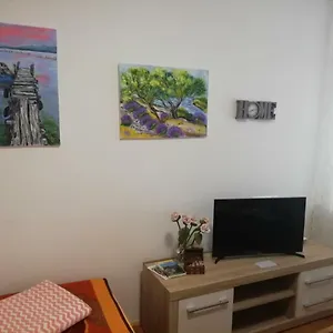 https://studio-rose-pula.pula-hotels.org